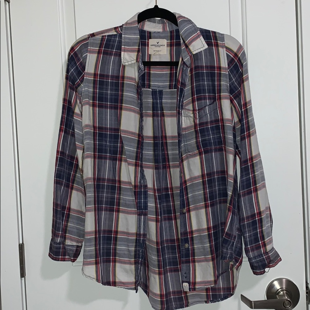American Eagle plaid shirt
